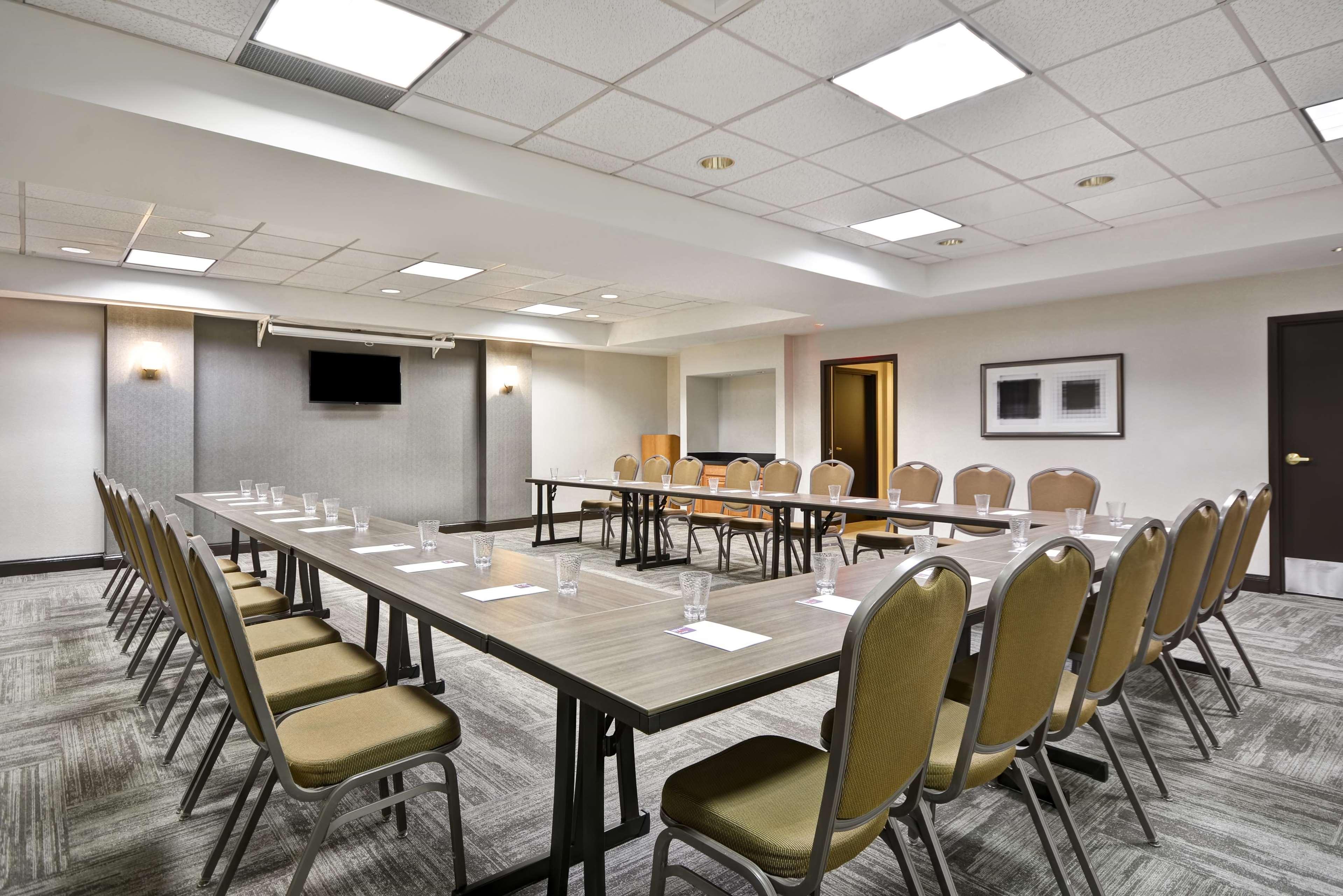 Hyatt Place Columbus Worthington Flint Экстерьер фото